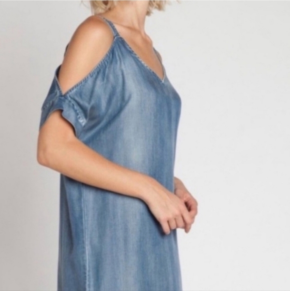 Velvet Heart Denim Cold Shoulder Dress - Picture 2 of 16